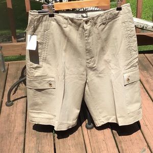 Gant Cargo Bermuda Shorts